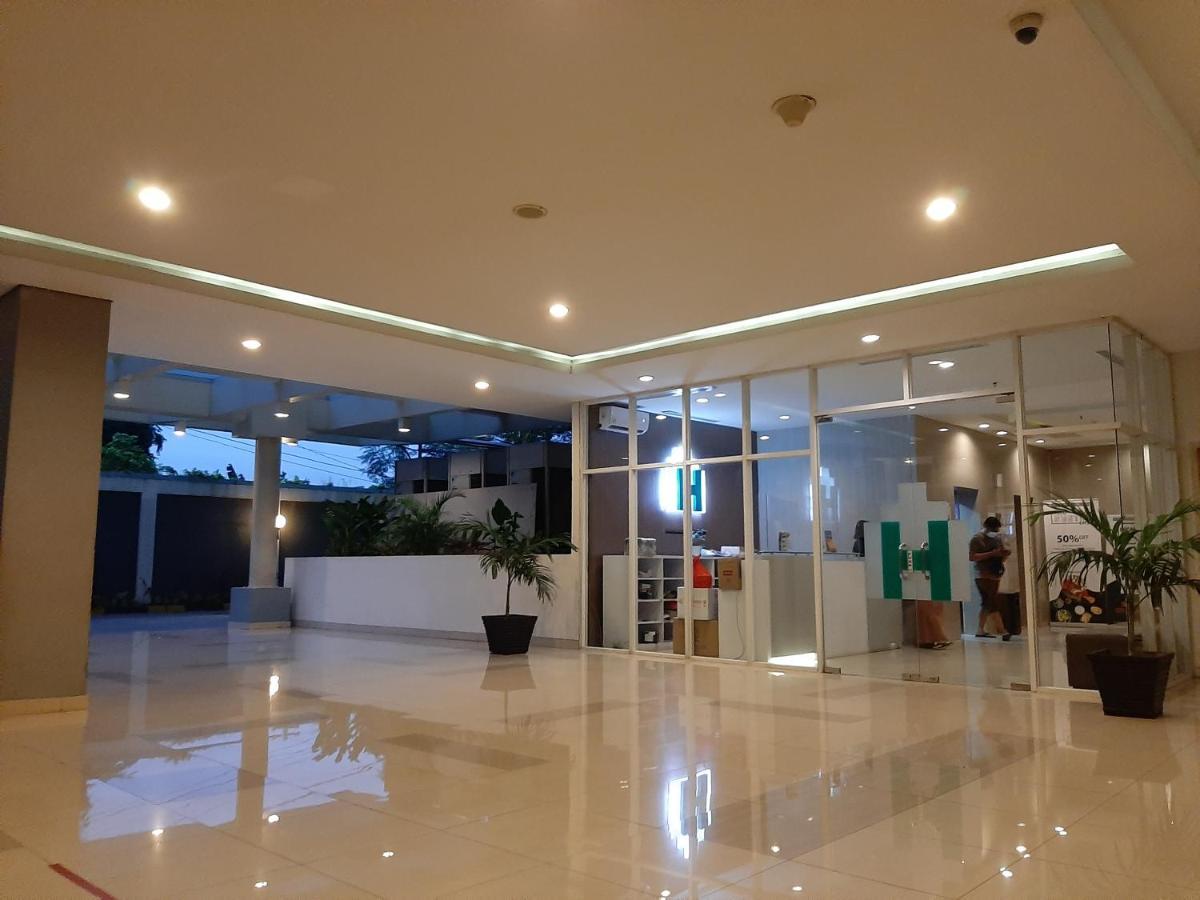 Cozy The H Residence Cawang By Bonzela Property Jakarta Exteriör bild